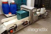 Tunelowy detektor metali DMG-3